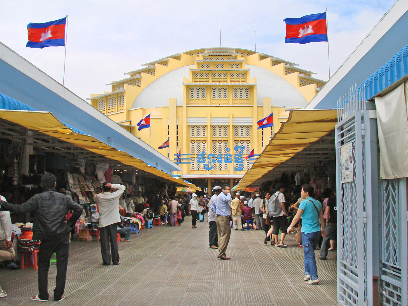  The Central Market with a beautiful building structure